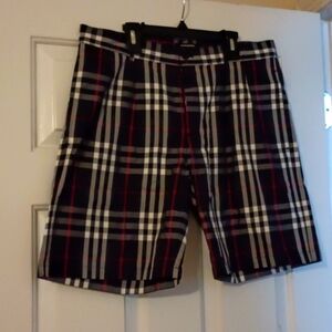 BURBERRY MEN CASUAL SHORTS BLACK LAGUNA CHECK PRINT